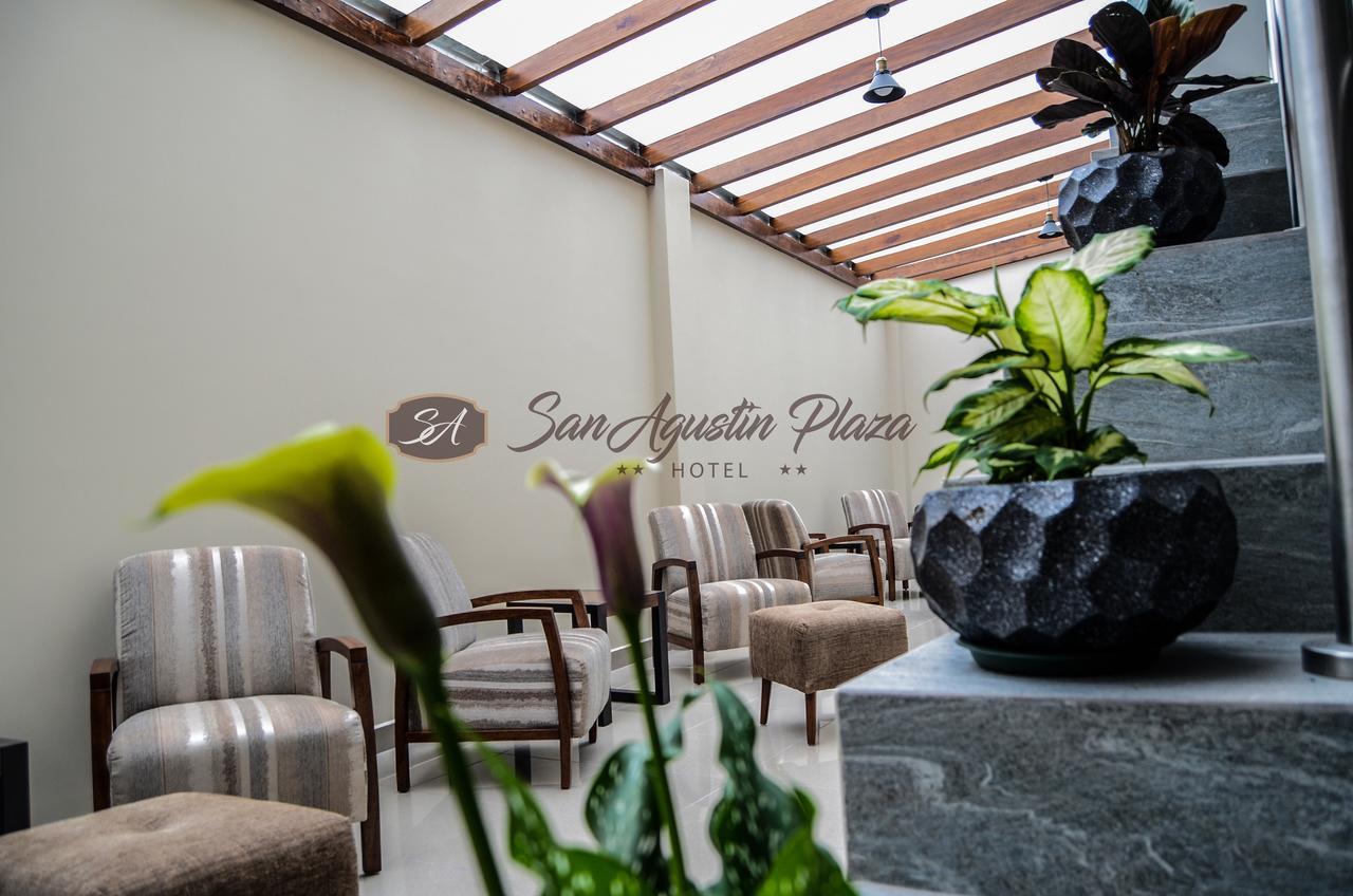 Hotel San Agustin Plaza Latacunga Bagian luar foto